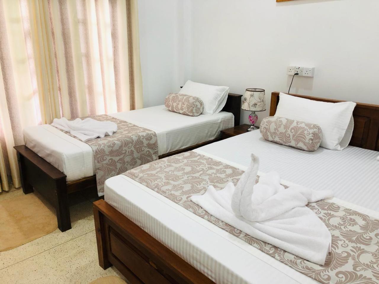 Mindana Residence Anuradhapura Exterior foto